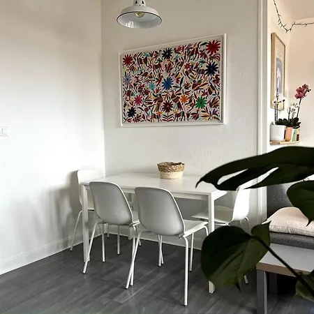 Beautiful For 2/4 Person, Amazing View Apartment *