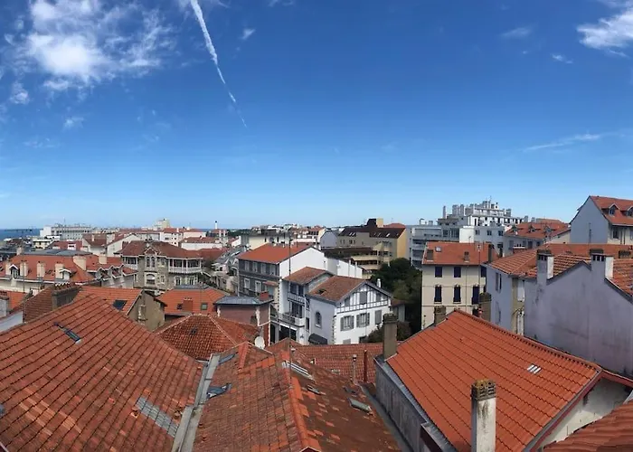 Beautiful For 2/4 Person, Amazing View Appartamento Biarritz